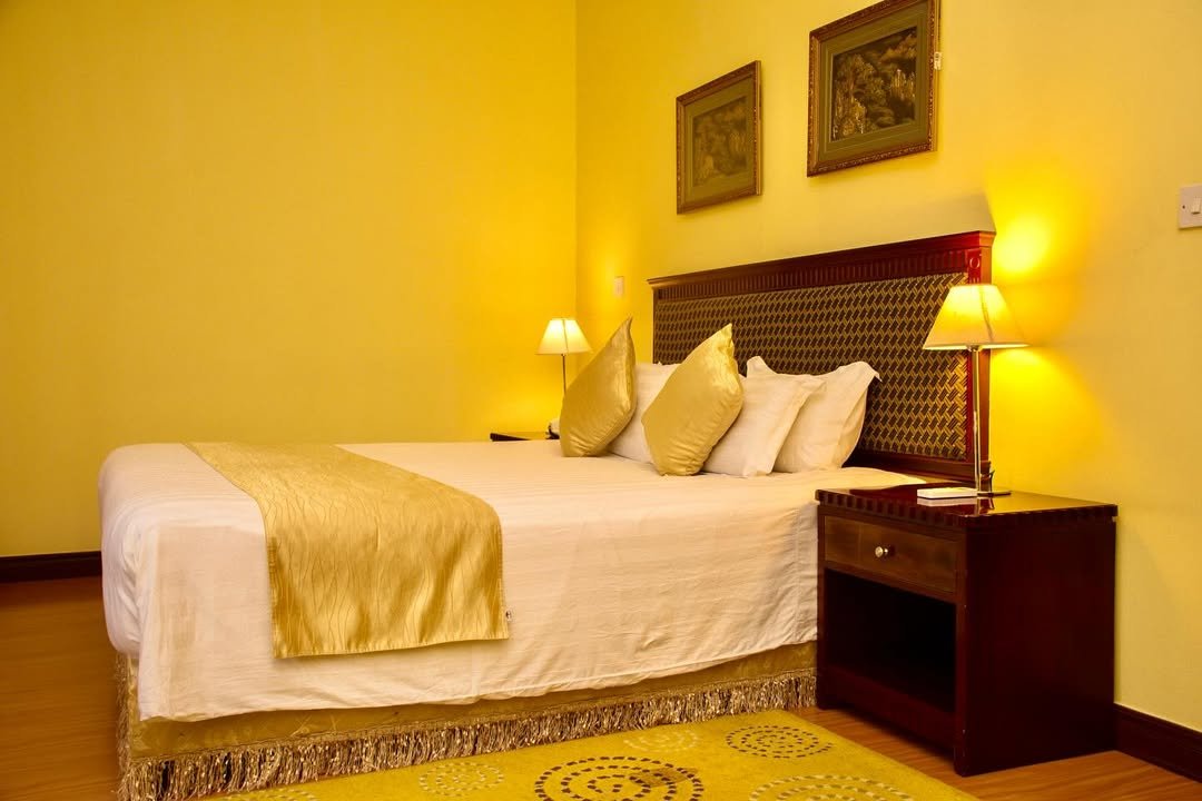 Gold Crest Hotel – lodge accommodation in Kilimanjaro National Park, Tanzania