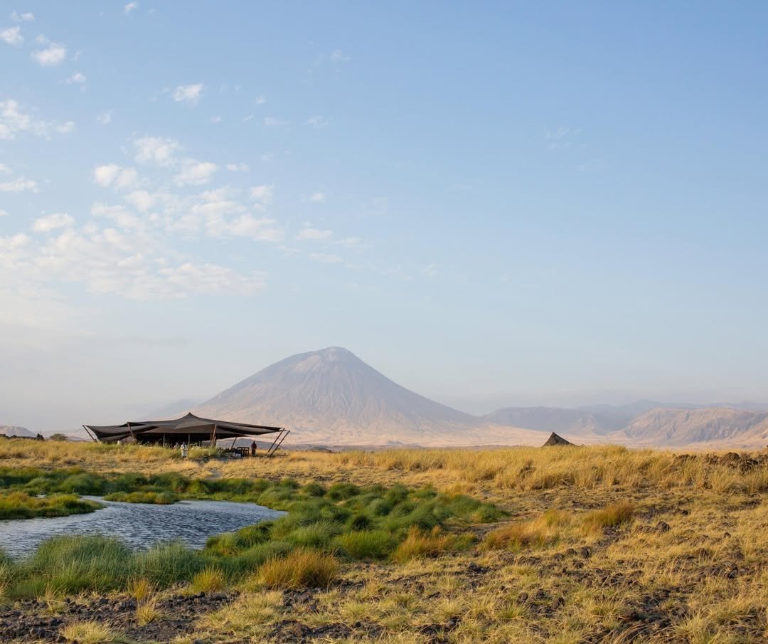 Lake Natron: Ol Doinyo Lengai Hike & Flamingo Walks — photo 4